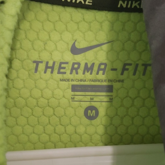 Sweater - Picture 3 of 3